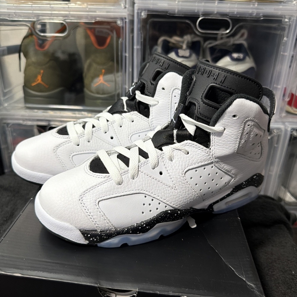 Size 5.5Y - Air Jordan 6 Retro Reverse Oreo 384665-112 New with box
